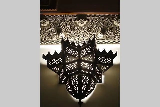 Riad Dar Essoaoude - Fes Nejjarine Hotel