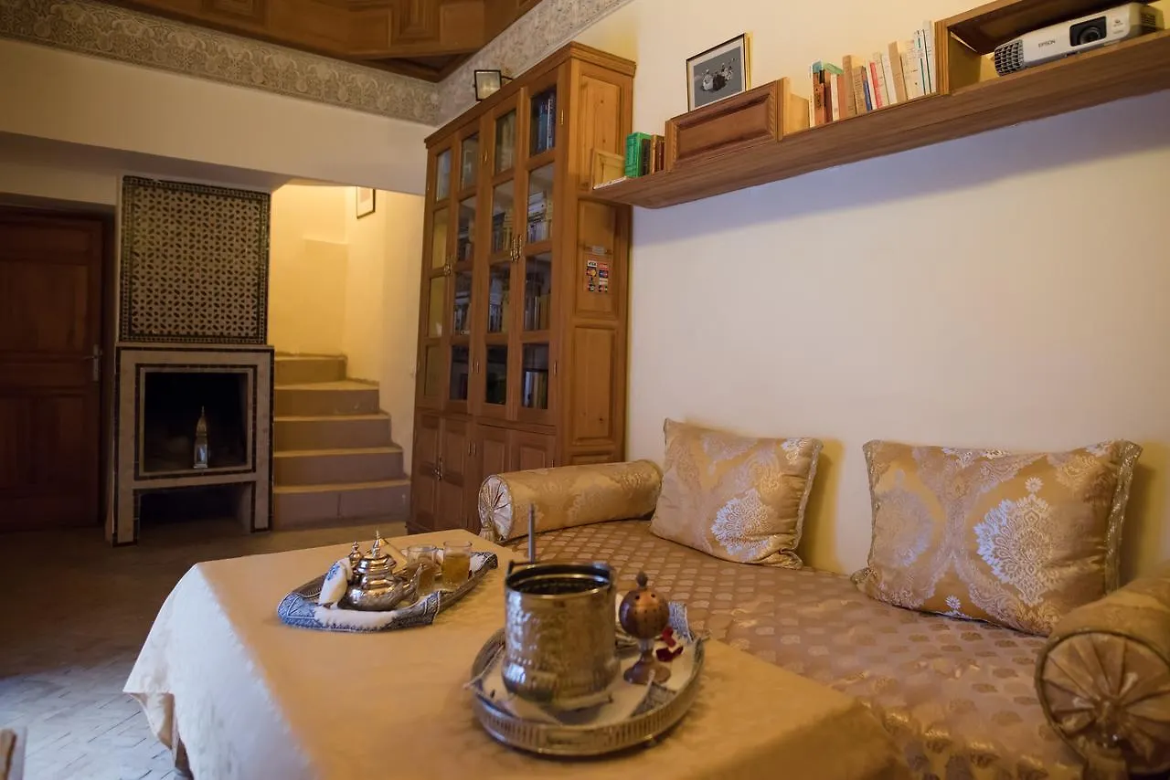 Dar Essoaoude - Fes Nejjarine Hotel 3*,