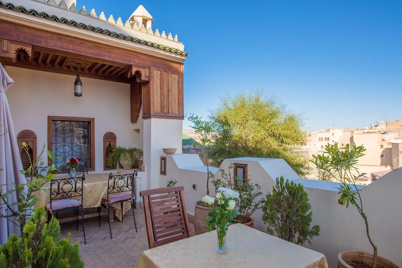 Riad Dar Essoaoude - Fes Nejjarine Hotel