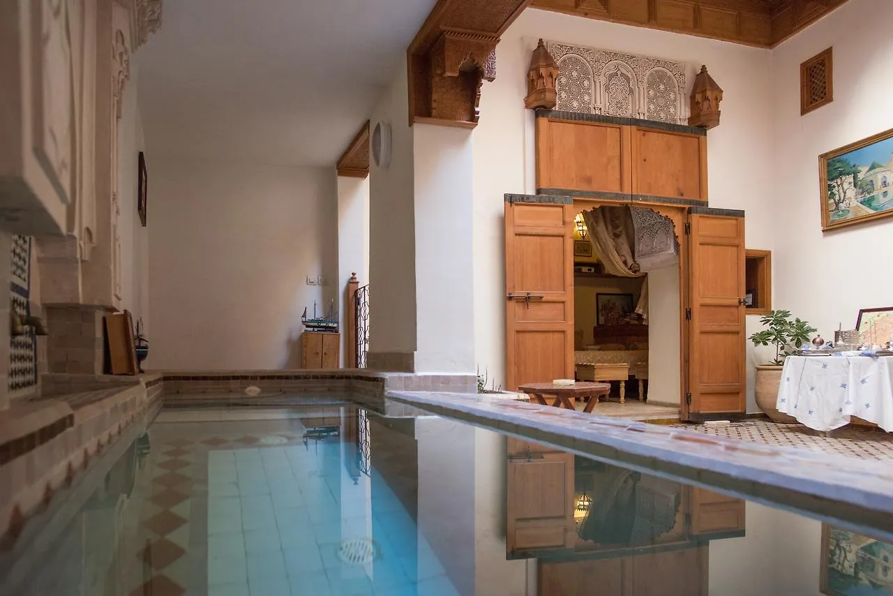 Dar Essoaoude - Fes Nejjarine Hotel